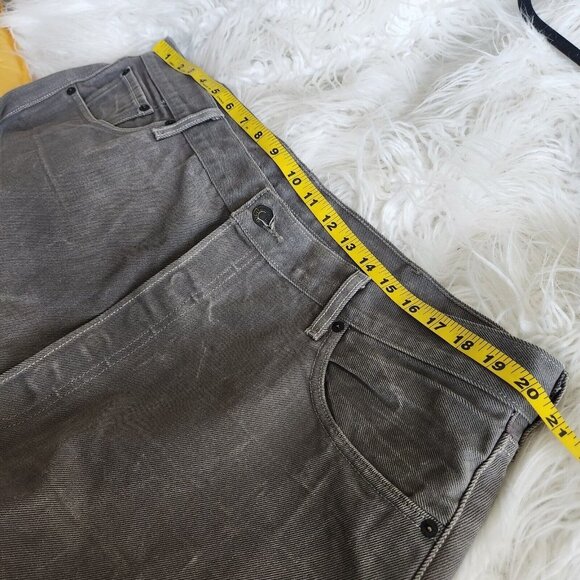 Levis 501 Shorts Mens 42 Cut Off Jean Denim Cotton Button‎ Fly Gray Distressed - Picture 9 of 16